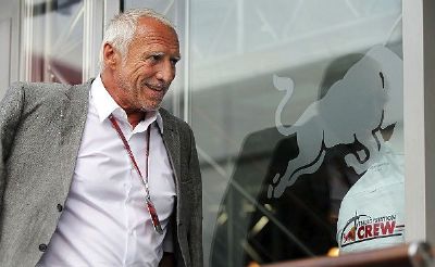Escuderia Red Bull amenaza con dejar la Fórmula 1 tras penalización