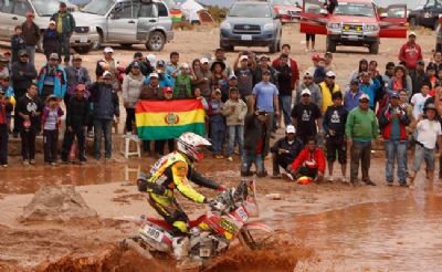 Uyuni se prepara para el Dakar 2015