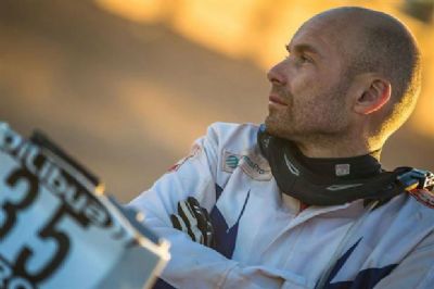 El polaco Michal Hernik, piloto KTM No. 82, fallece en la tercera etapa del Dakar 2015
