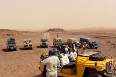 A Marruecos a bordo de auténticos Santanas