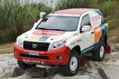 Toyota España presenta su equipo para el Dakar 2012