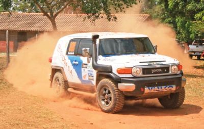 Boliviano Bulacia logra victoria en Rally de Atacama en Chile