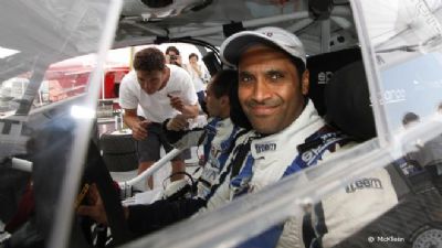 Al Attiyah defenderá el título al volante de un Hummer