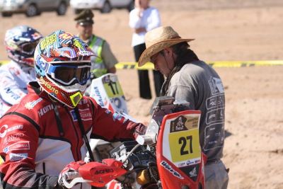 El equipo Honda HRC contrata a Javier Pizzolito para correr el Dakar 2013
