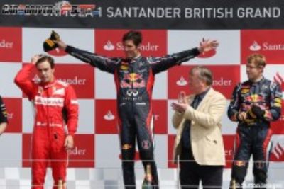 Webber arrebata la victoria a Alonso en el Gran Premio de Gran Bretaña