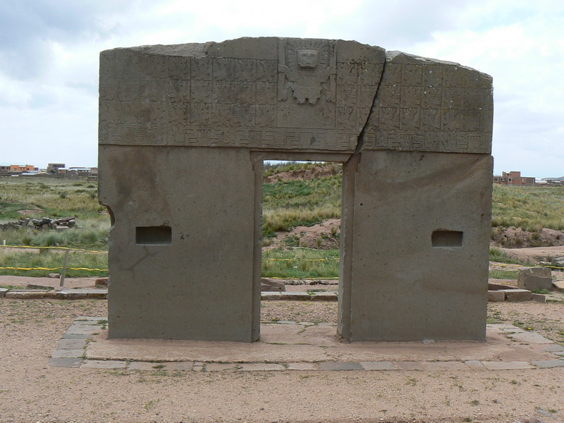 Tiahuanaco o Tiwanaku fue el centro político y religioso del imperio Tiwanacota